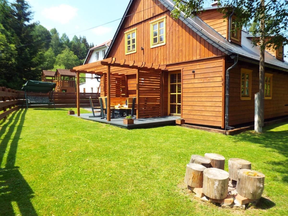 Czech Lodge Stara Ves Esterno foto
