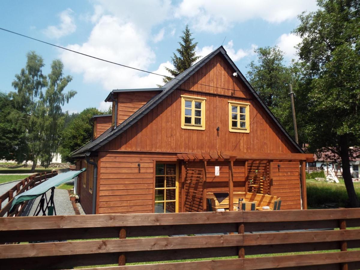 Czech Lodge Stara Ves Esterno foto
