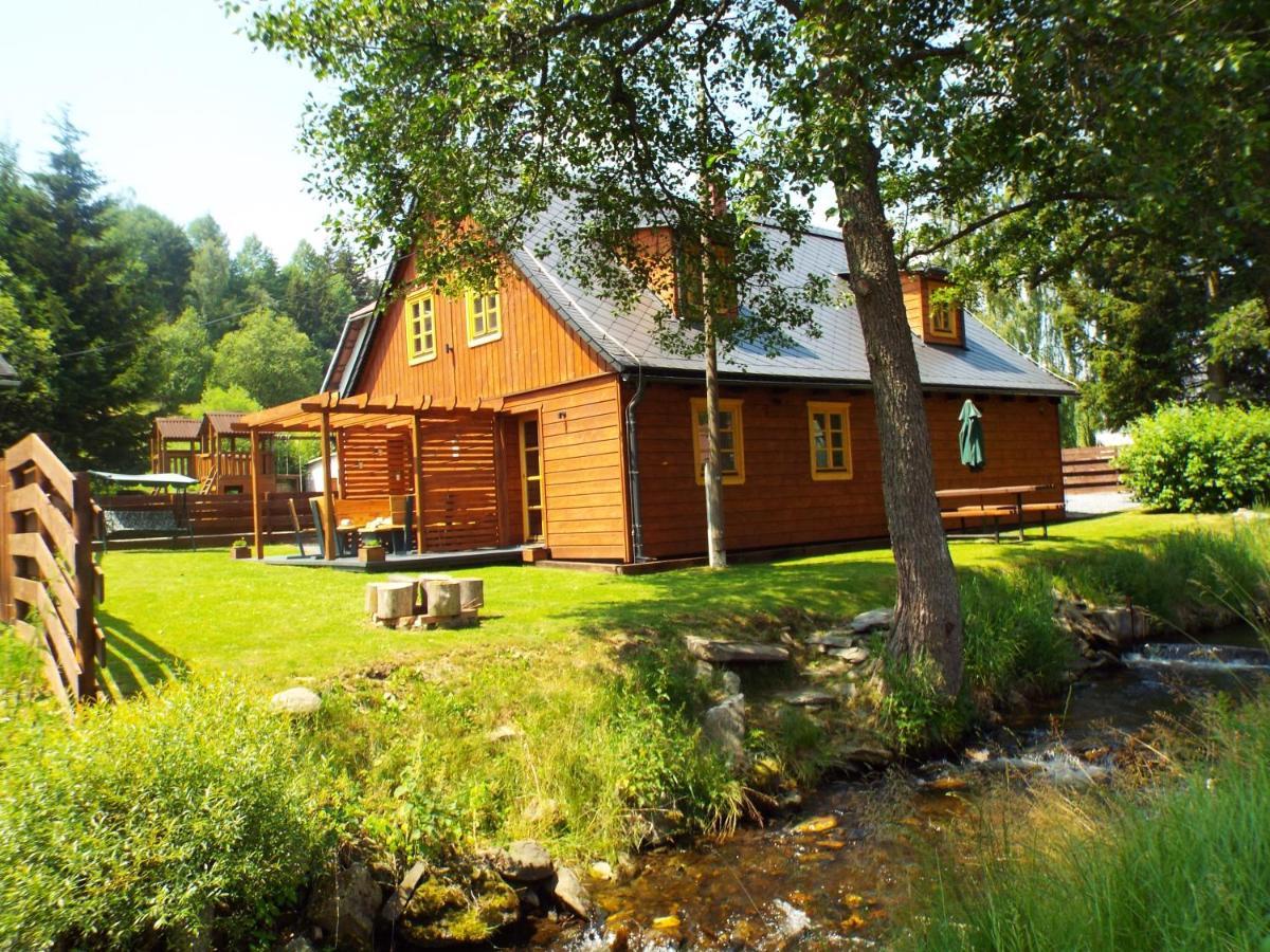 Czech Lodge Stara Ves Esterno foto